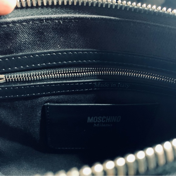 Moschino Mens Handbag - Picture 14 of 16